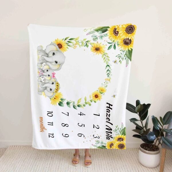 Personalized Elephant Baby Milestone Quilt Blanket - Perfect for Bedroom Decor